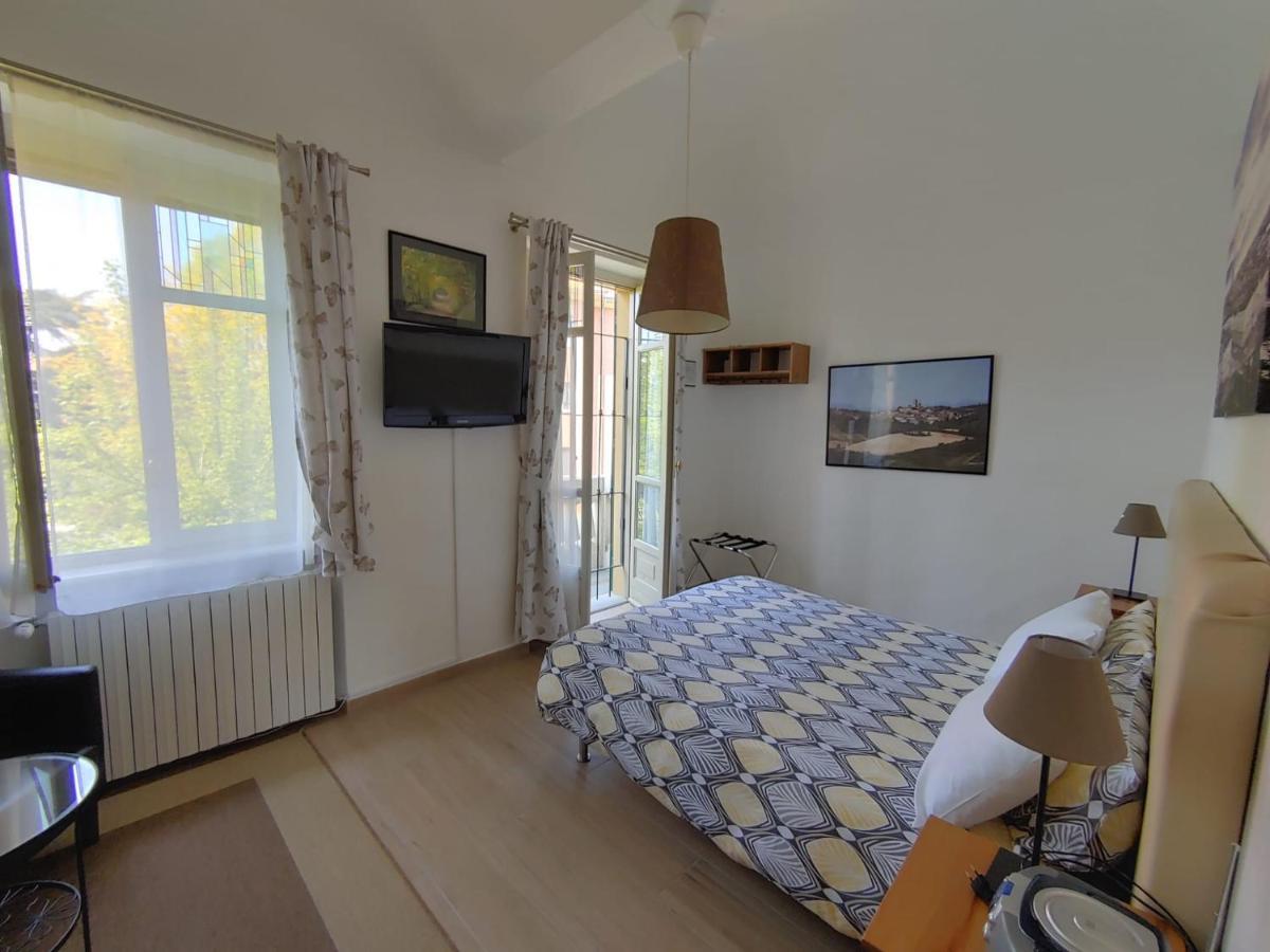B&B Villa Ferrari Asti Exteriör bild