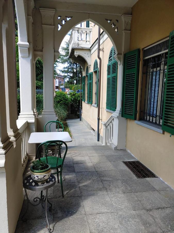 B&B Villa Ferrari Asti Exteriör bild