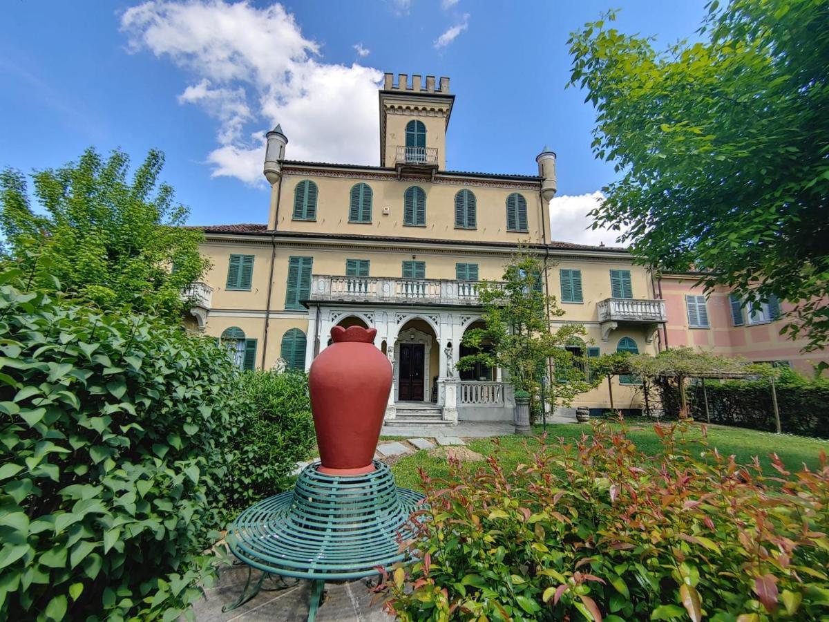 B&B Villa Ferrari Asti Exteriör bild