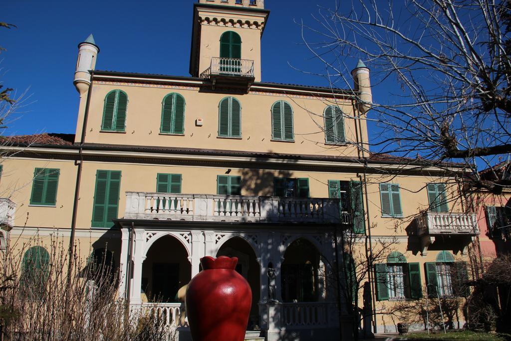 B&B Villa Ferrari Asti Exteriör bild